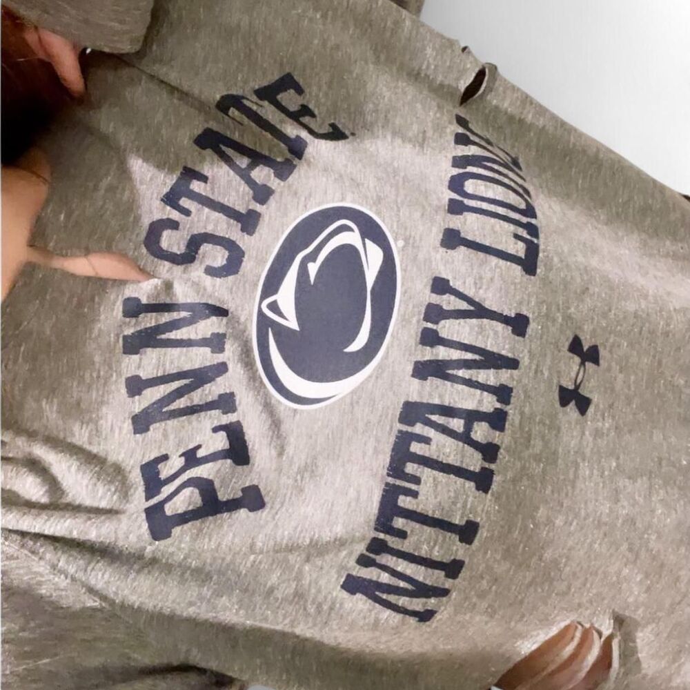 Under-armour Women's Grey and blue  T-shirt long sleeve Penn State
